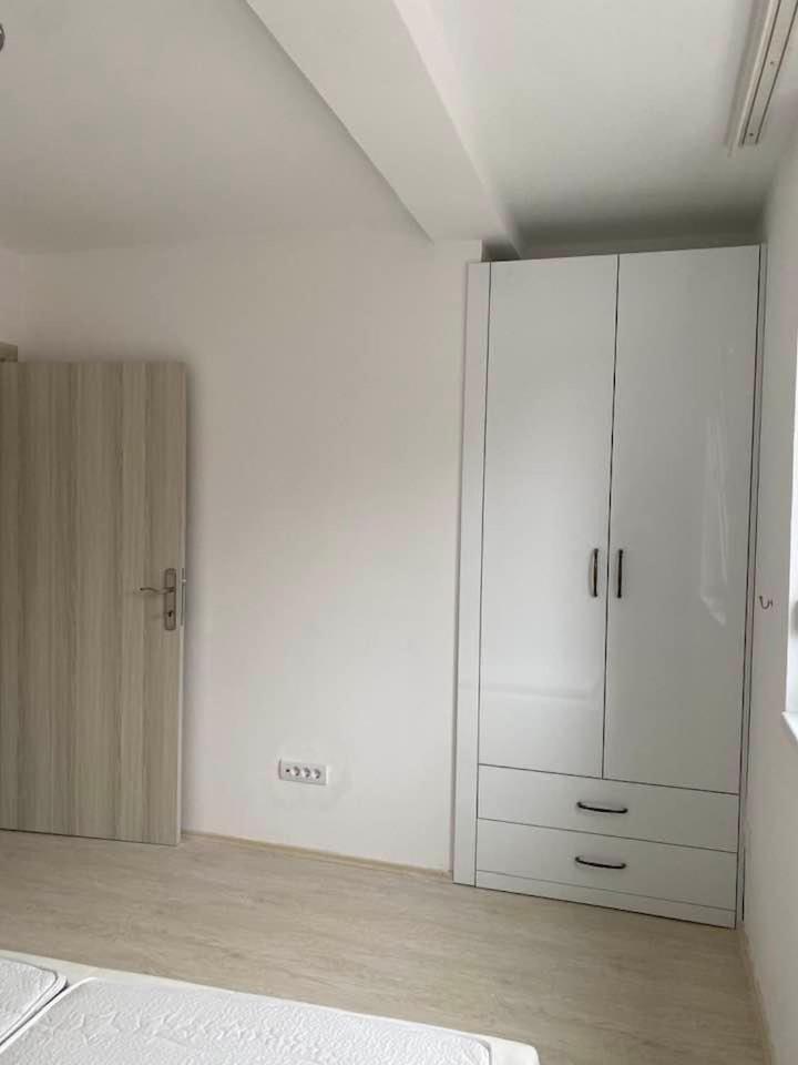 Sandra Apartmani Βρσατς Εξωτερικό φωτογραφία